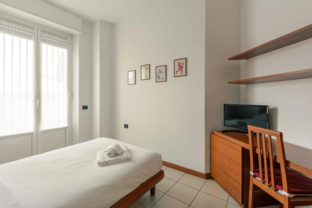 Mac Mahon - Two Bedrooms Μιλάνο 0*,  Ιταλία